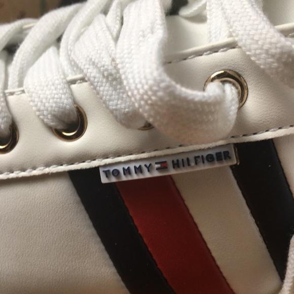 Tommy Hilfiger sneakers”NWOT” (no box) - Picture 2 of 4